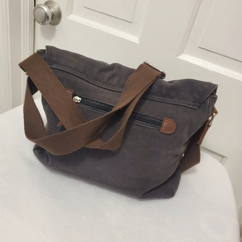 Augur Strauss & Co. Distressed Canvas with leather trim Messenger Bag